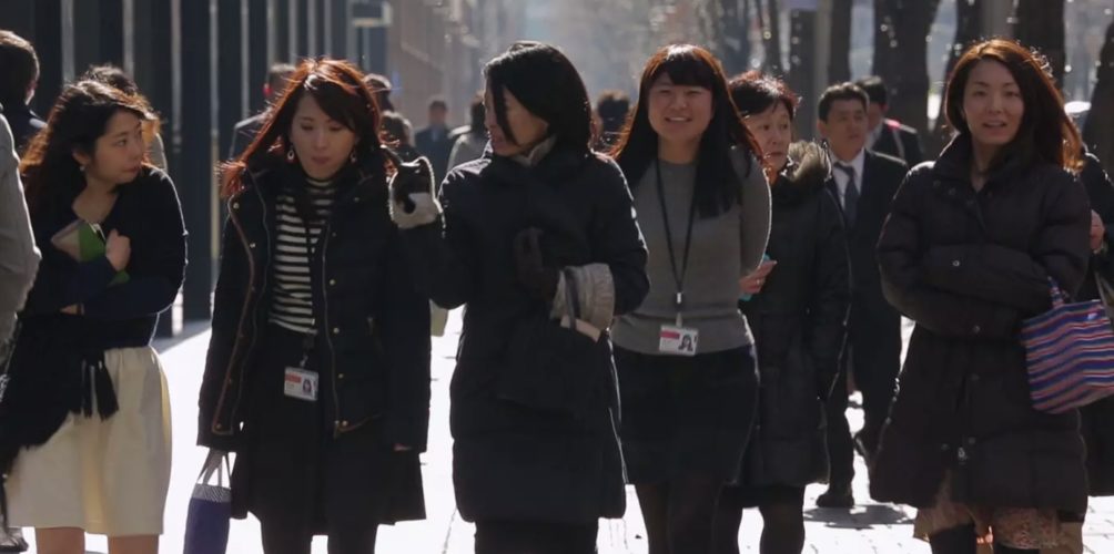 اعتبرنه عائقا.. نصف اليابانيات يرى أن العمل يعترض طريق الحياة الزوجية