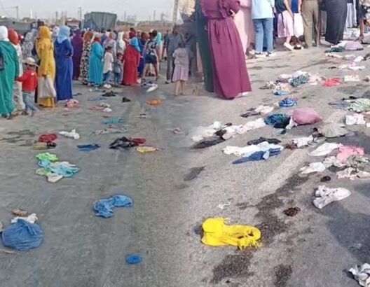 موسم “البحيرات”.. كيفاش وعلاش كيتلاحو الملابس الداخلية في الطريق؟