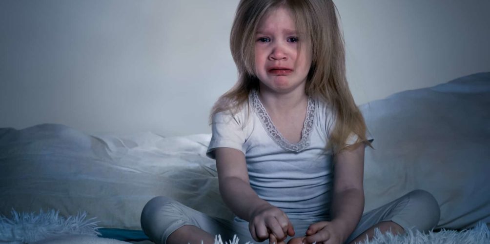 لعلاج اضطرابات النوم عند الأطفال.. نصائح عملية من مختصين للأمهات والآباء