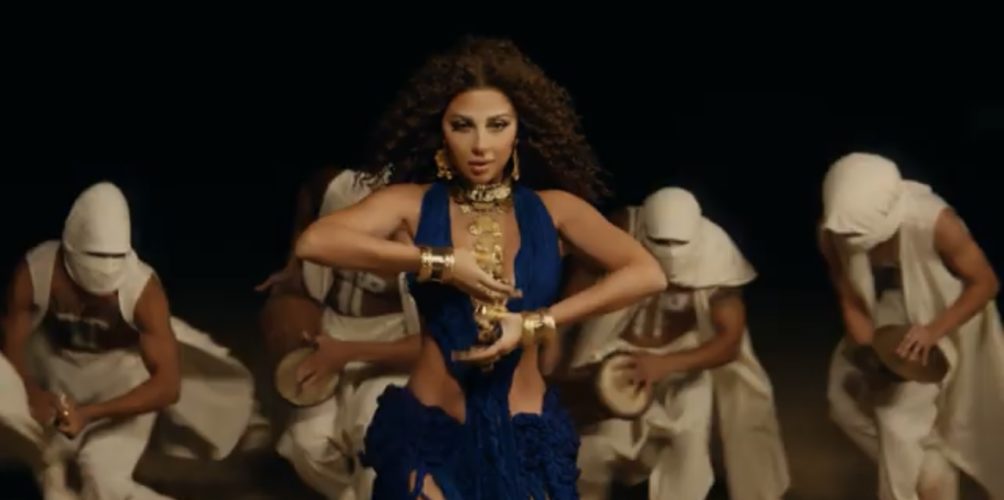 « توكو تاكا ».. فيفا تزيح الستار عن التريو الذي جمع ميريام فارس ونيكي ميناج ومالوما (فيديو)
