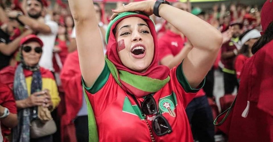 مونديال قطر.. المنتخب الوطني يزيد اهتمام الجنس اللطيف بكرة القدم (صور)