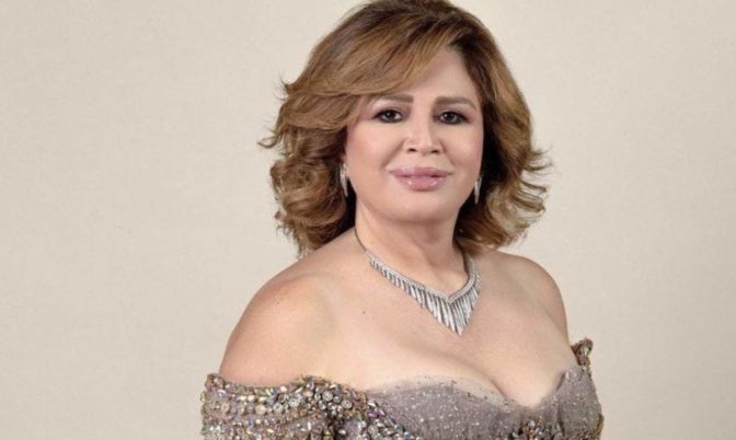 إلهام شاهين: أنا بصلي في أي جامع ألاقيه أو كنيسة ولو لقيت معبد يهودي هدخل أصلي فيه
