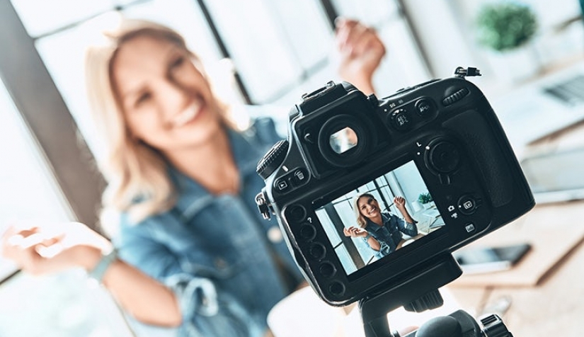 رغم العدد الكبير من المتابعين.. نصف المغاربة لا يثقون في ما ينشره المؤثرون