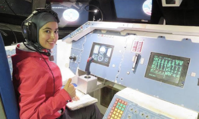 « هي عالمة ».. السفارة الأمريكية في الرباط تطلق حملة للاحتفاء بإنجازات النساء في مجالات العلوم