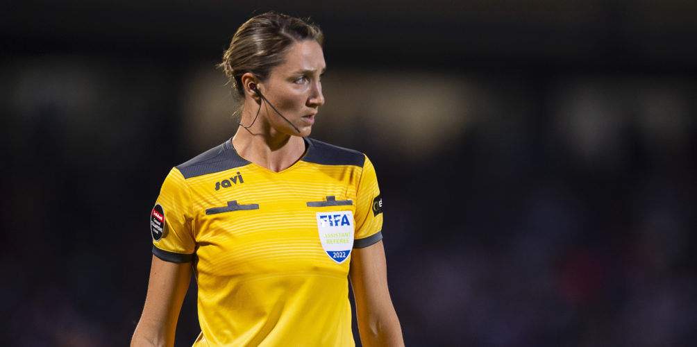 مباراة الوداد والهلال.. تعيين امرأة بين الحكام