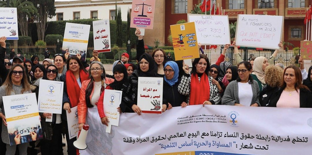 المساواة والحرية.. أبرز مطالب حقوقيات شاركن في وقفات أمام البرلمان في الرباط يوم عيد المرأة