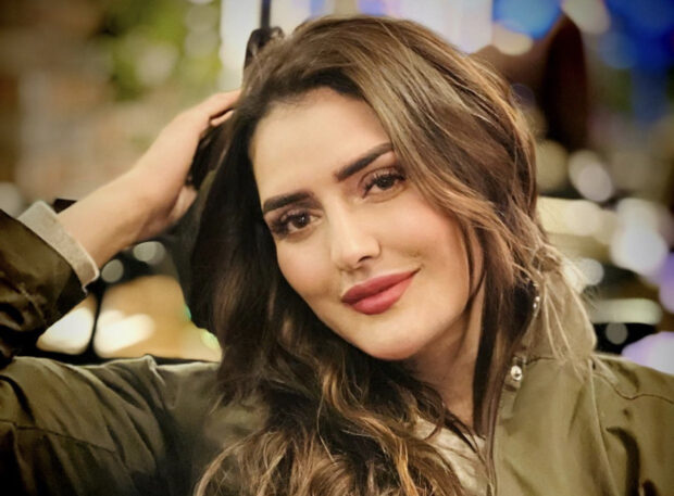 الحلاق ردا على مروجي إشاعة موتها: ماما سخفات بسباب هاد الخبر وبنتي ما فاهمة والو كتغوت (صورة)