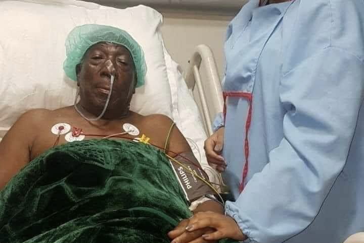 يحتاج إلى متبرعين بالدم.. باعزيزي يعاني بسبب وعكة صحية