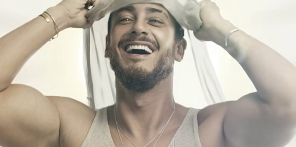 باللهجة المصرية.. سعد لمجرد يزيح الستار عن « نور الصبح » (فيديو)