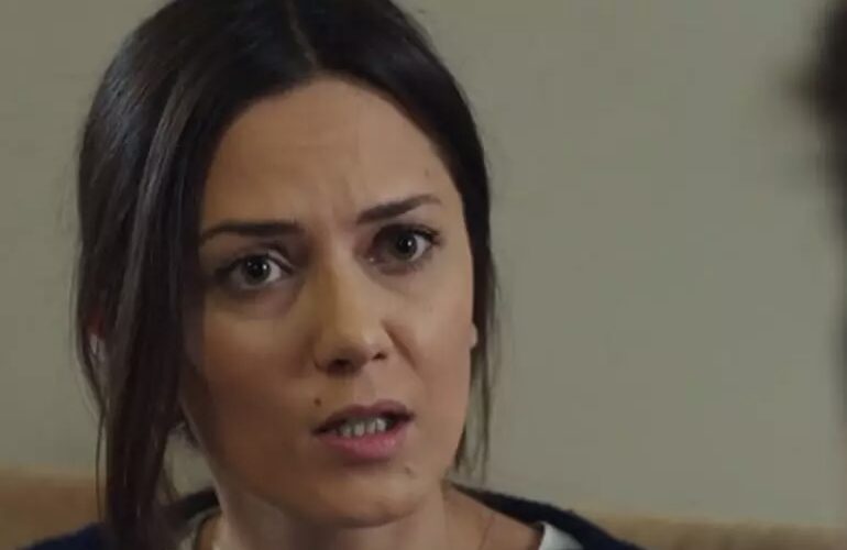 أطلقت النار على نفسها.. وفاة ممثلة تركية شهيرة
