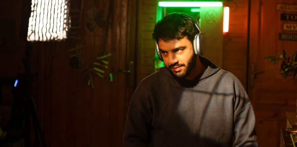 « حياتي ».. نعمان بلعياشي يزيح الستار عن أولى أغاني ألبومه (فيديو)